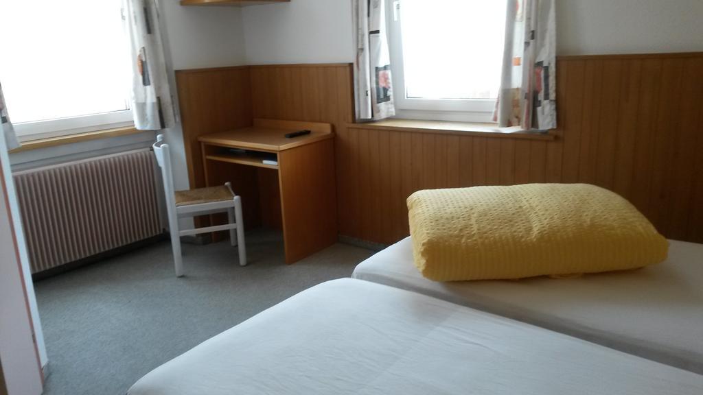 Hotel Raetia Tiefencastel Luaran gambar