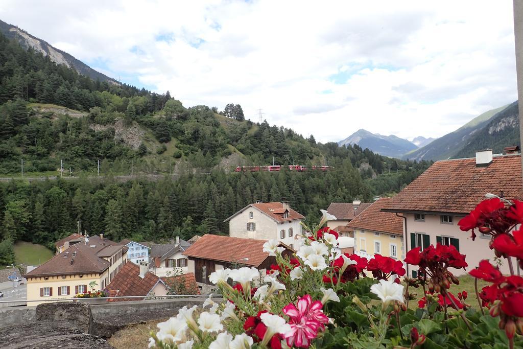 Hotel Raetia Tiefencastel Luaran gambar